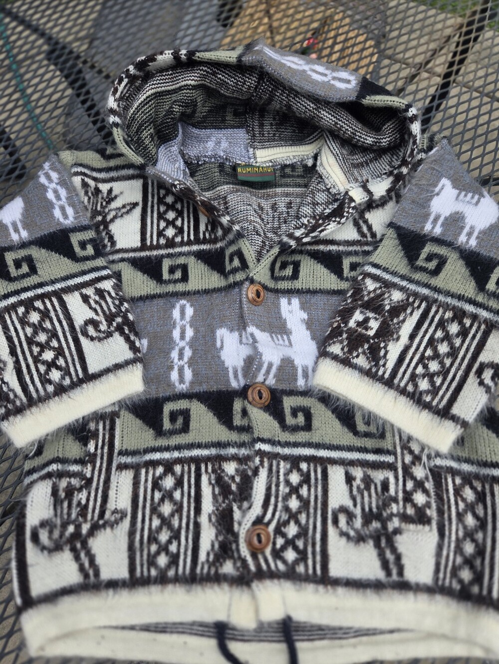 Vintage Tejidos Ruminahui Kids Hooded Sweater/Button-up Cardigan
